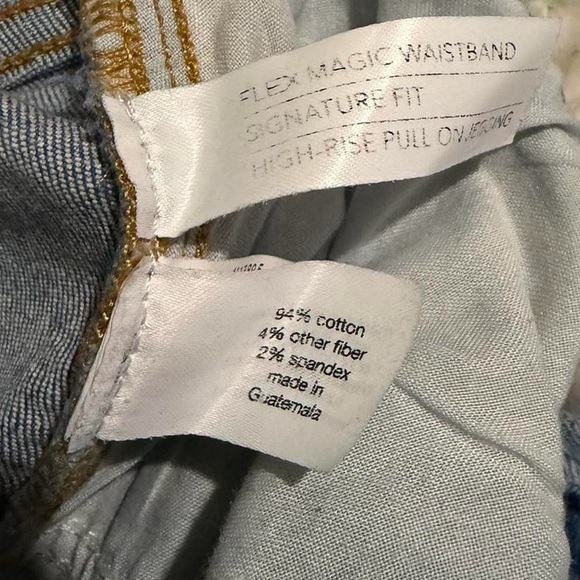 Lane Bryant Distressed high rise skinny jeans - Picture 6 of 7